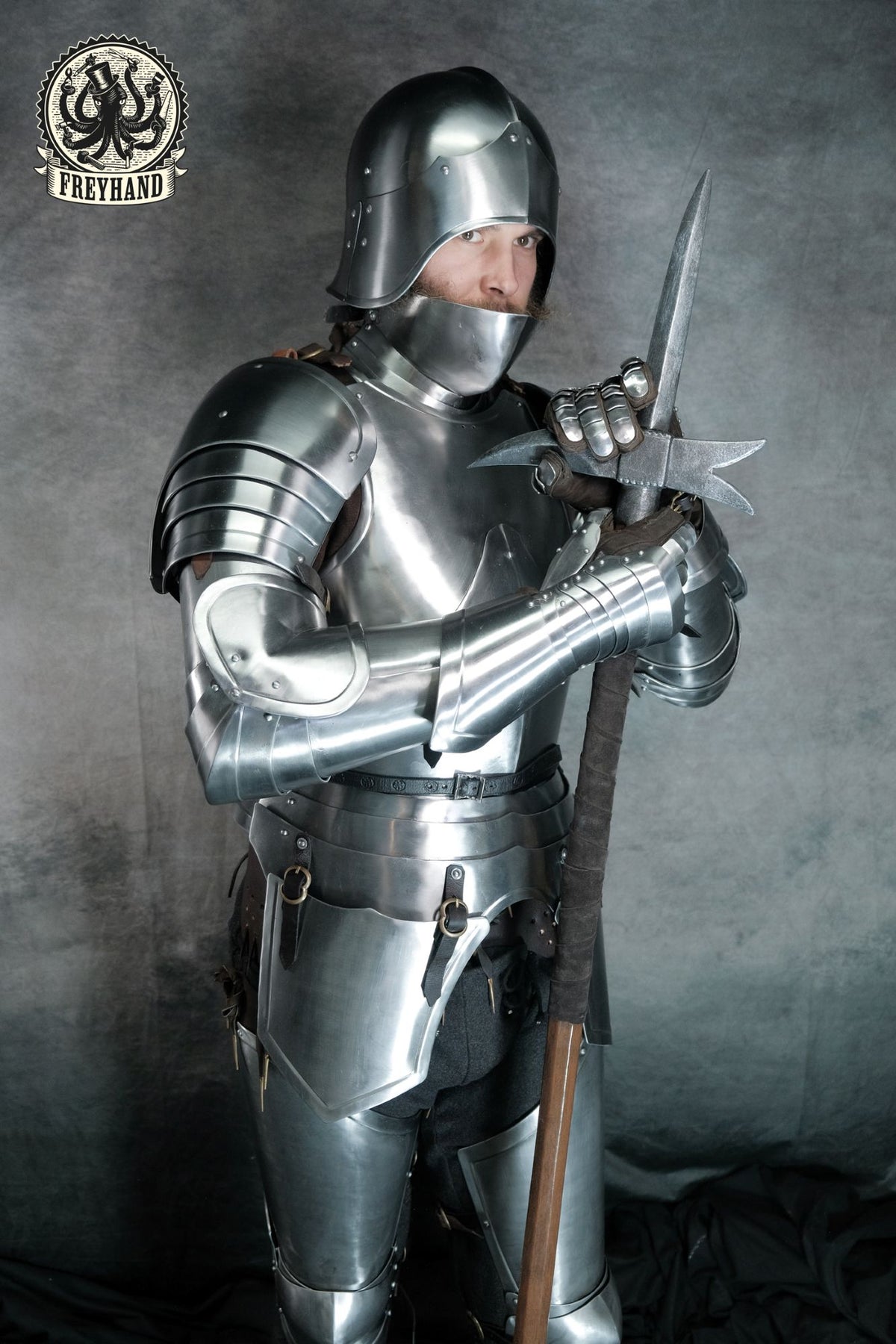 Helmbart "Rouven" Stahl blank