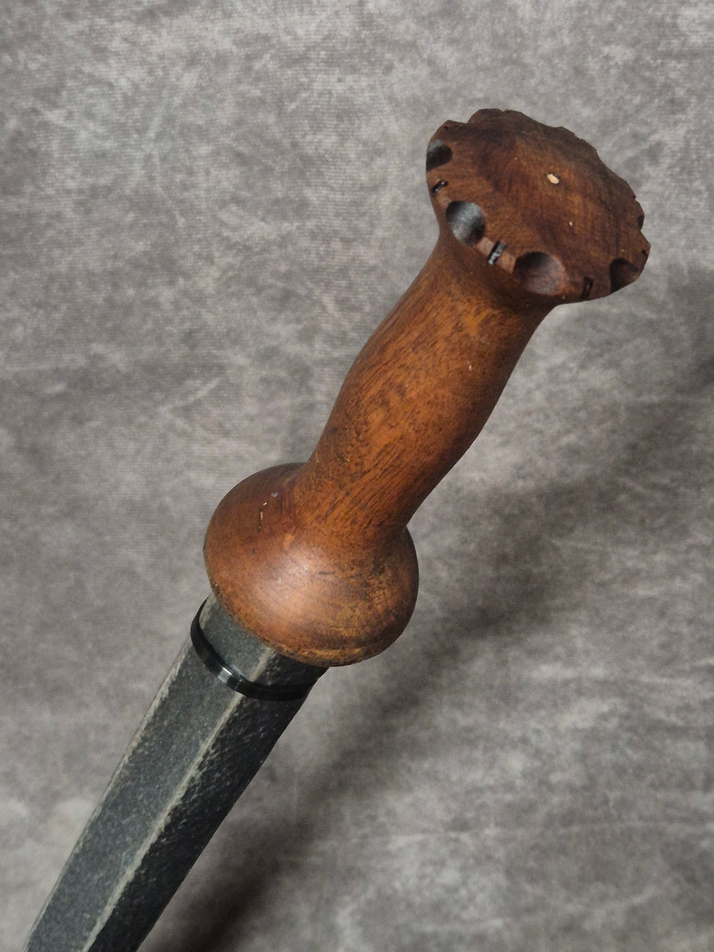 FH Special "Panzerstecher Holzgriff verziert"