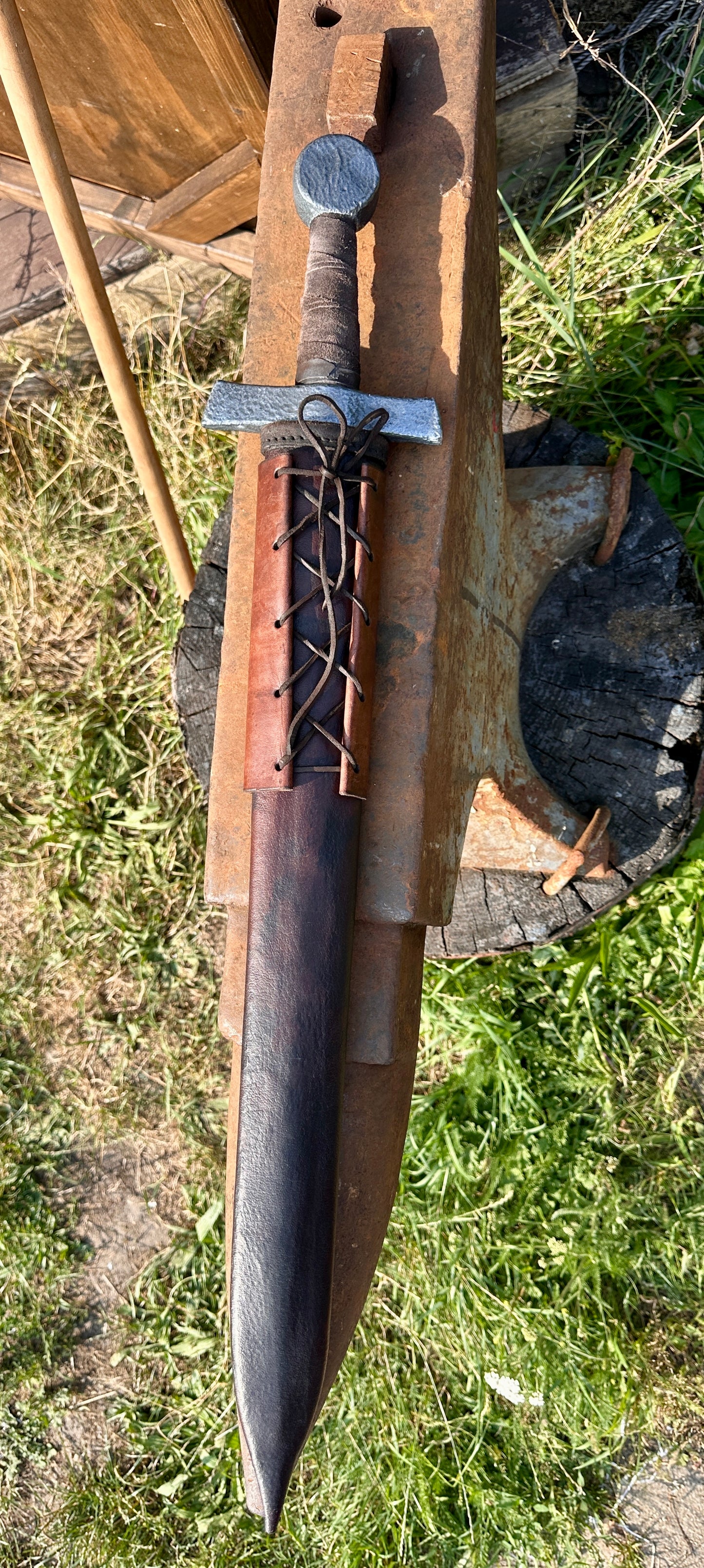 Schwertscheidenhalter "Albert" Leder braun
