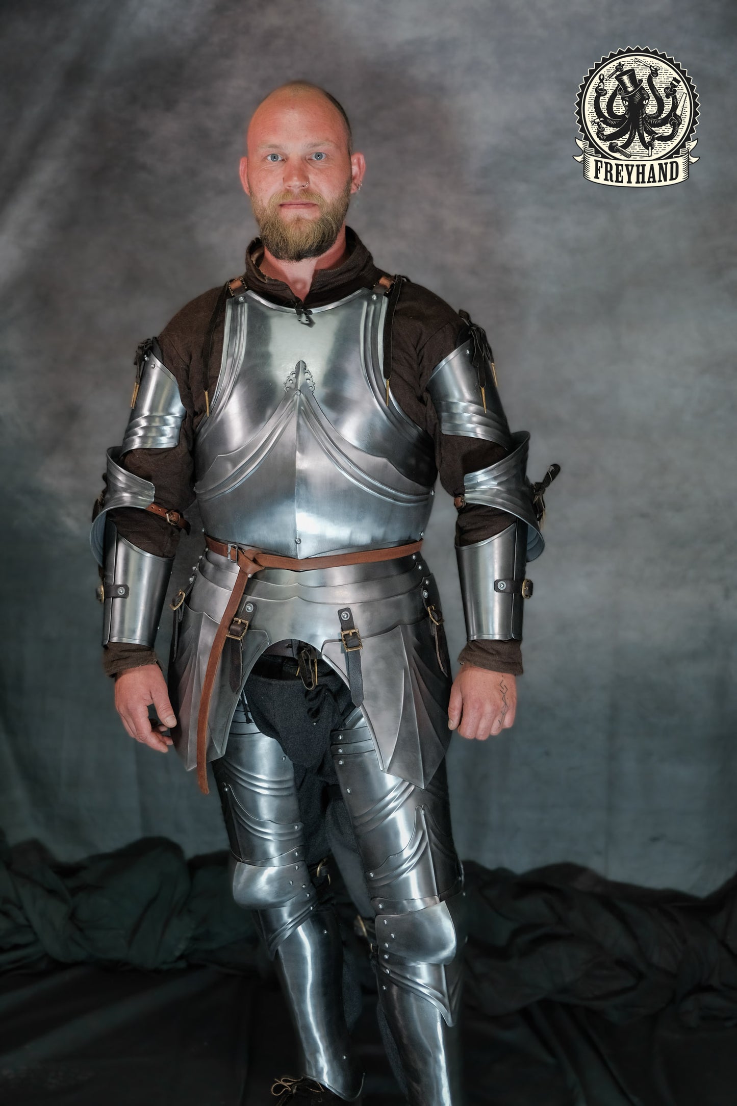 Gotischer Plattenpanzer "Typ 1" Brustplatte Stahl blank