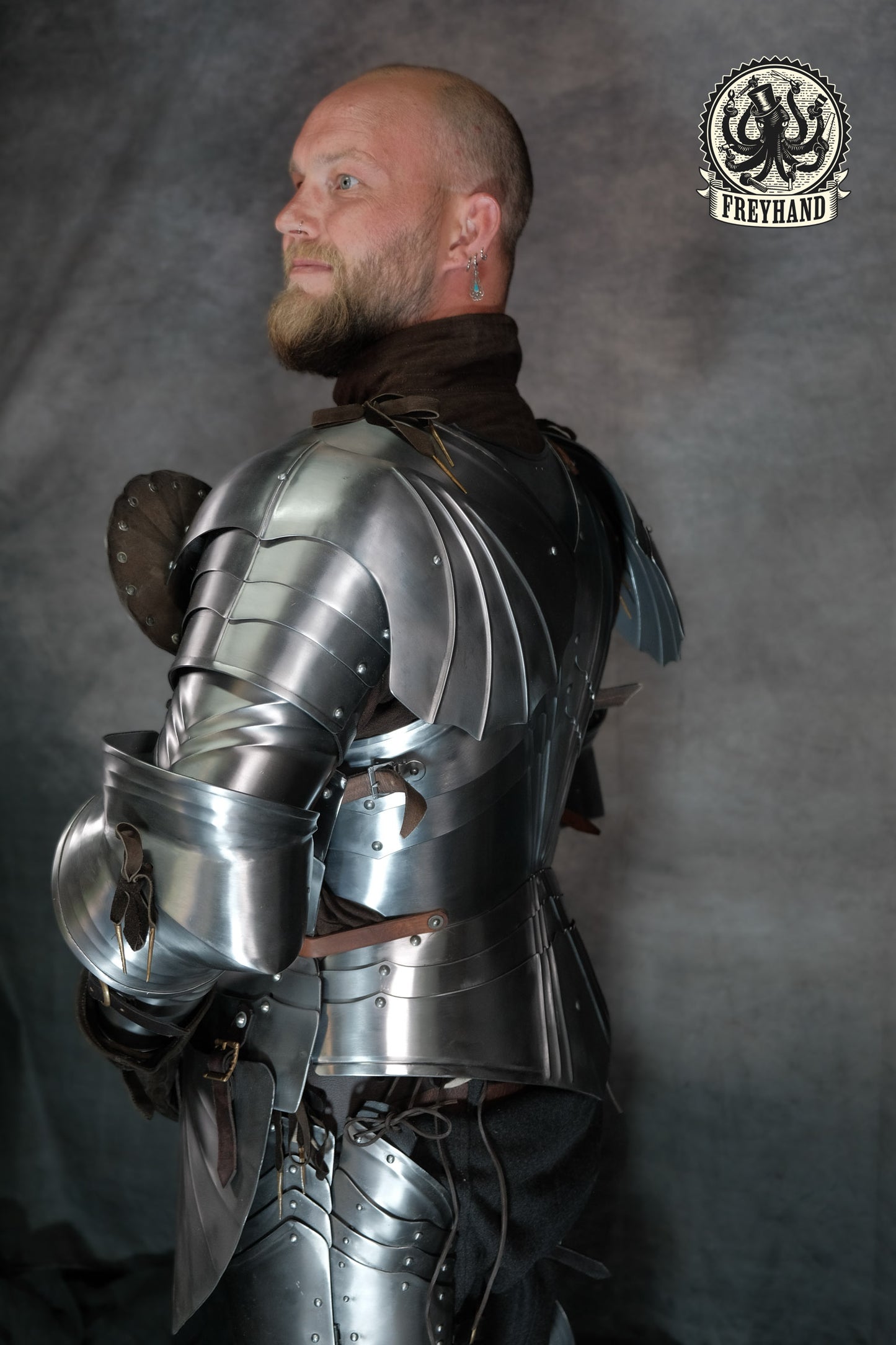 Gotischer Plattenpanzer Typ 1 Schulterpanzer