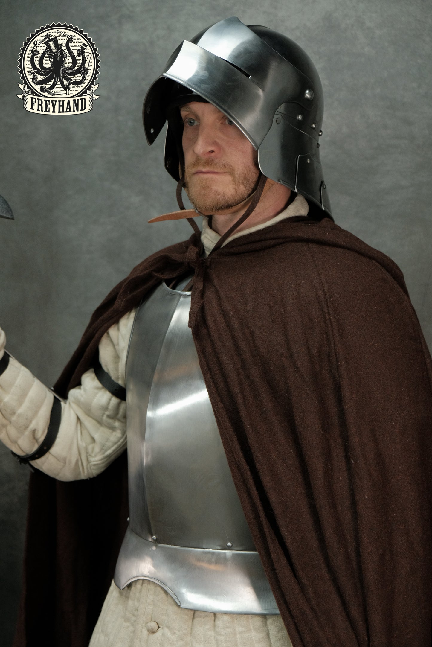 Umhang mit Kapuze "Galanthus" Wolle braun