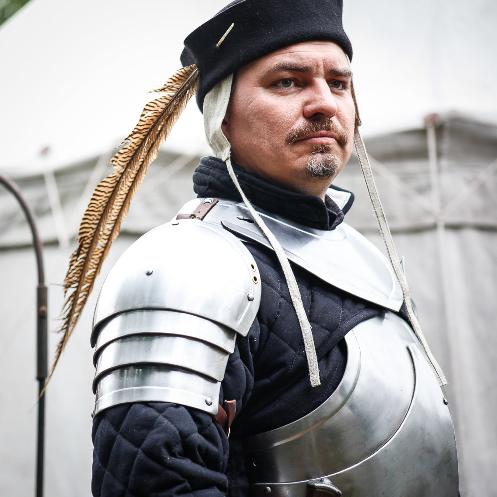 Rouven Schultern medium blank