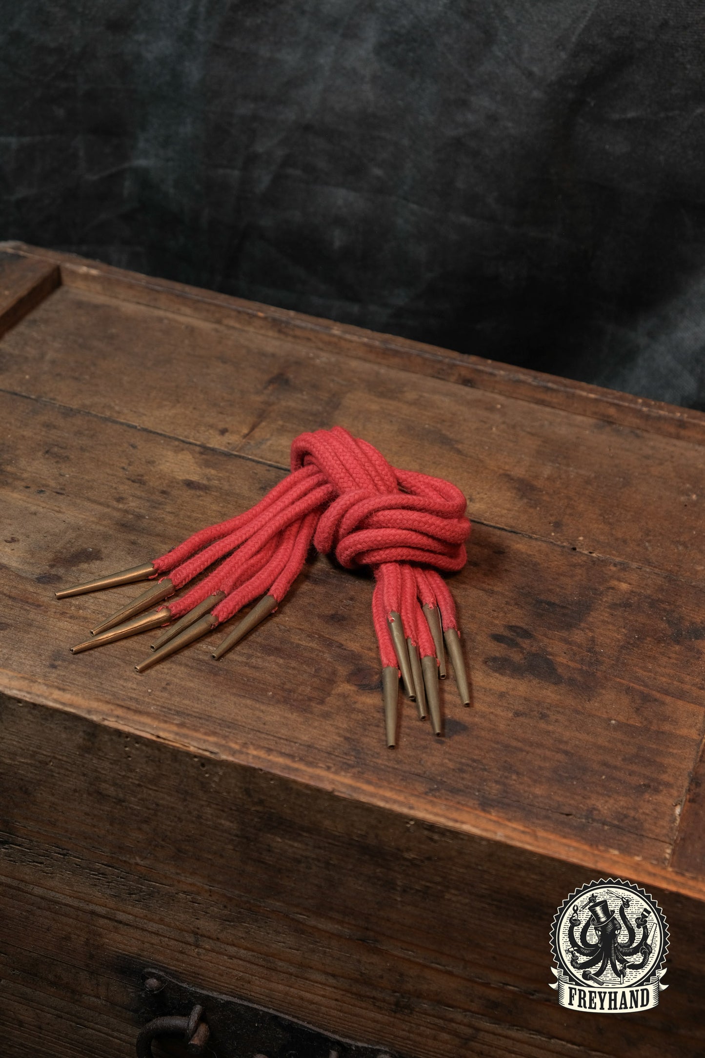 Nestelschnüre Baumwolle 45cm mit Messing tips