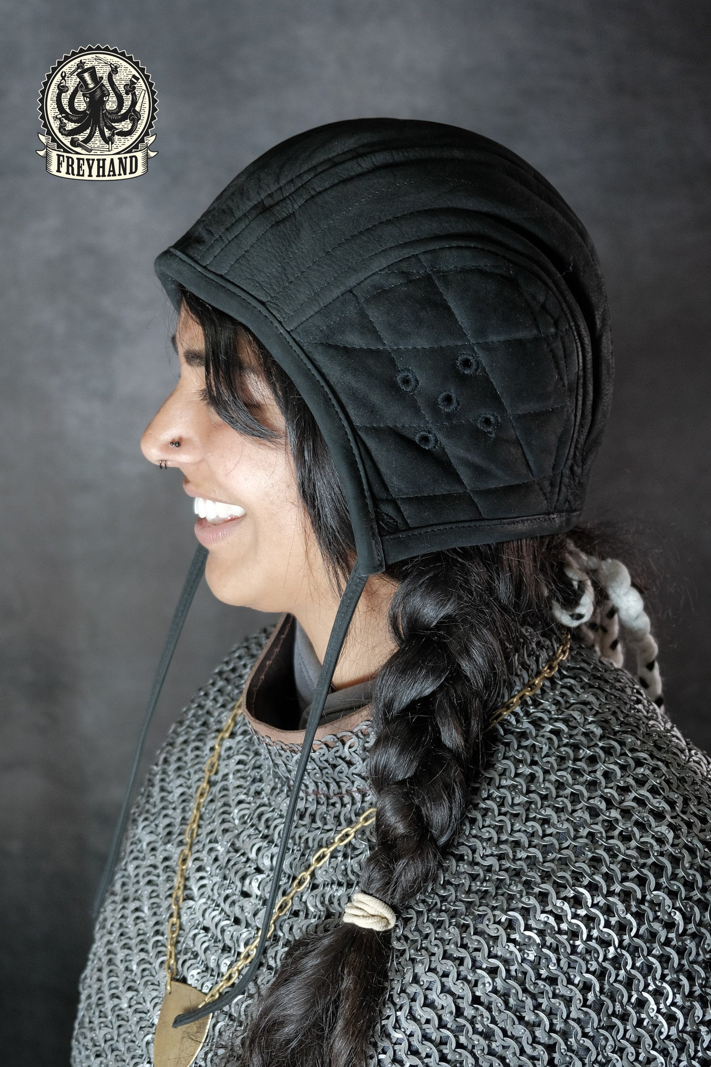 Polsterhaube "Bernhard" Nubukleder - schwarz