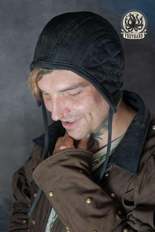 Polsterhaube "Bernhard" Nubukleder - schwarz