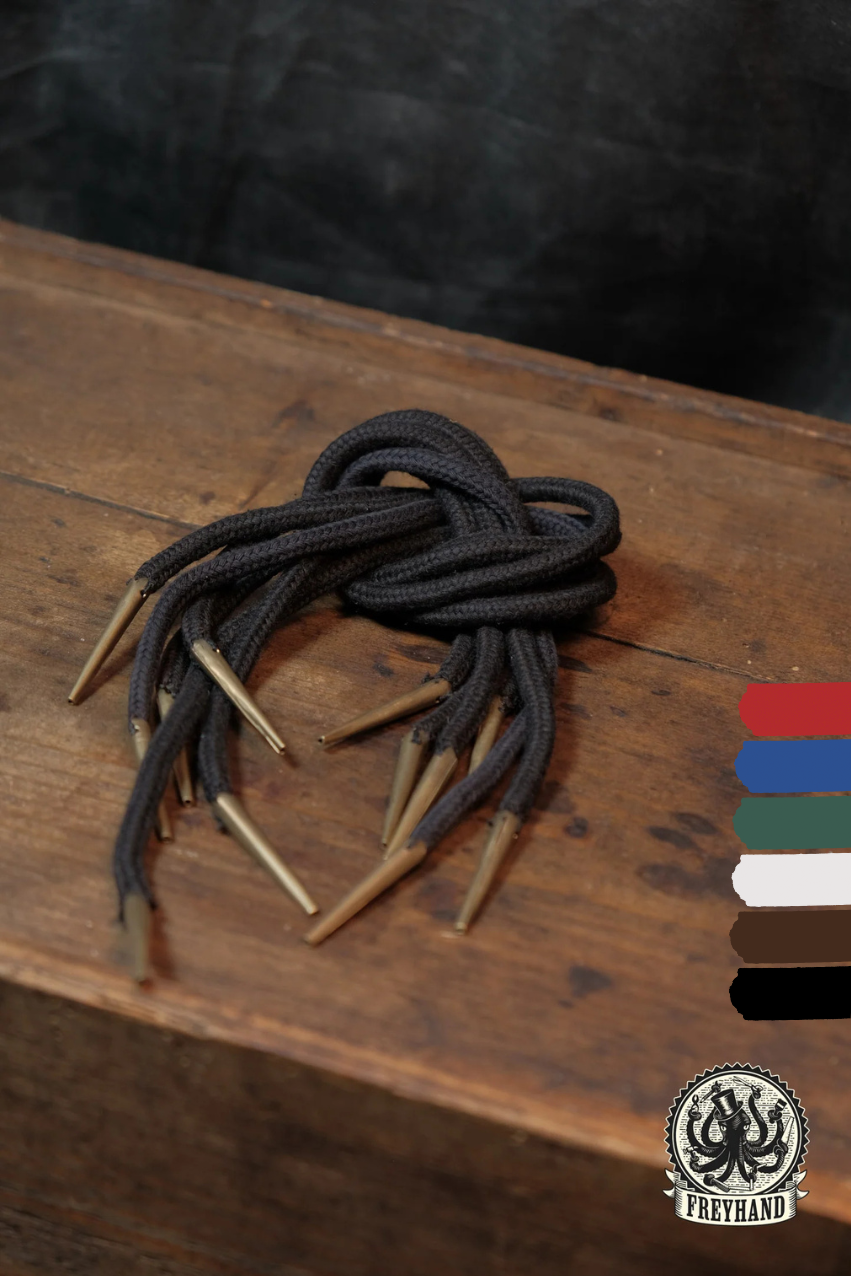 Nestelschnüre Baumwolle 45cm mit Messing tips